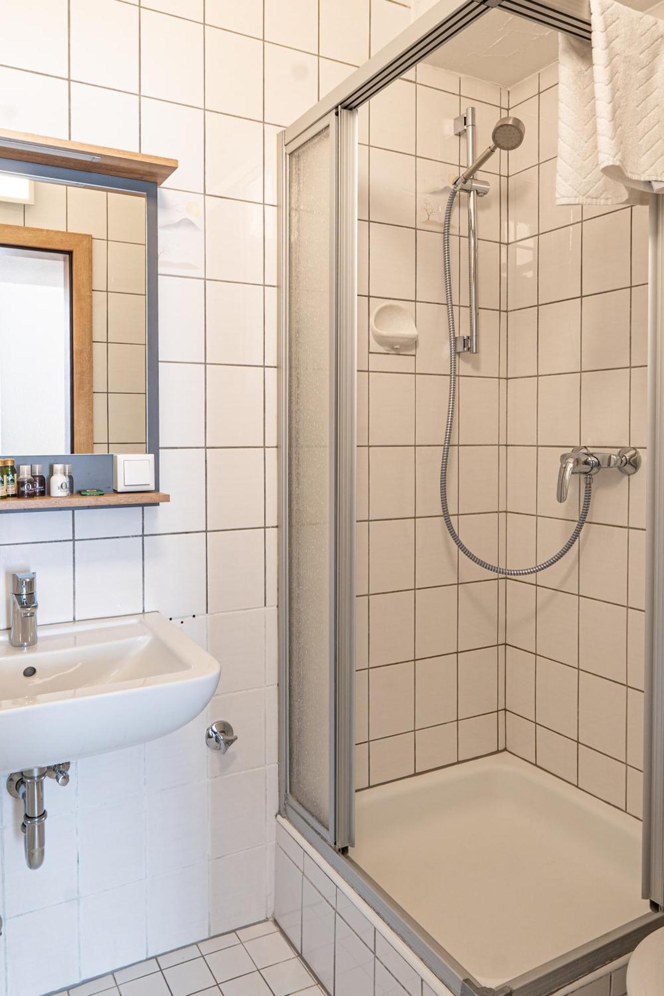 Hotel Dortmunder Hof Wurzburg Room photo